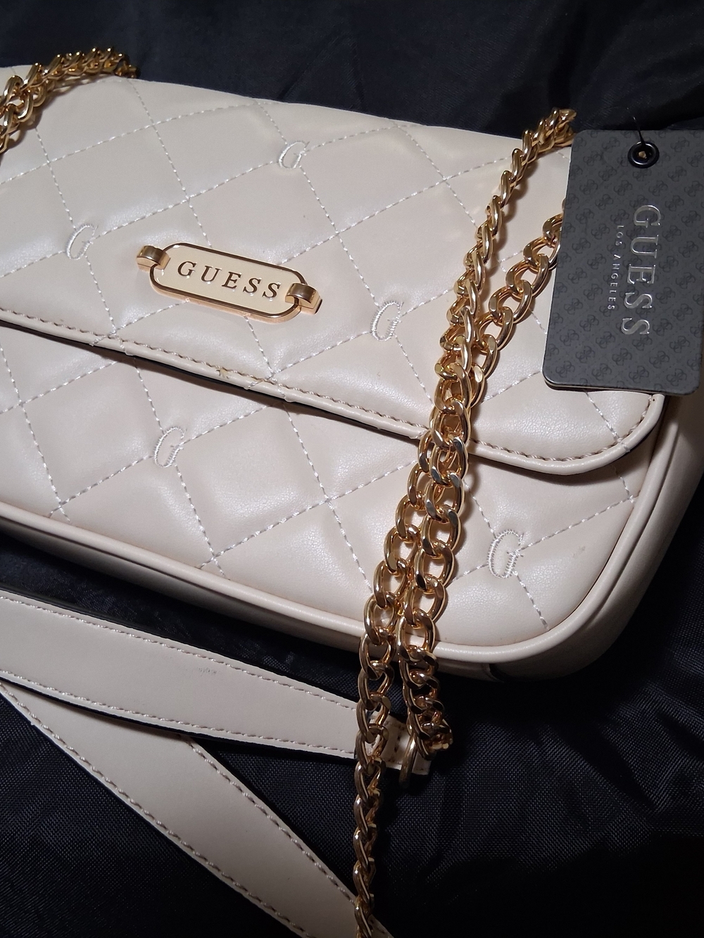 NWT Guess Quilted Crossbody Bag Cream Off-White Gold Chain Strap